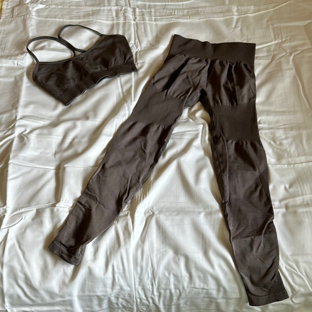 Mushroom Brown Seamless Activewear Set